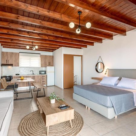 Superb Apartments Kriaras Sea View In Sfakia Khora Sfakion Bagian luar foto